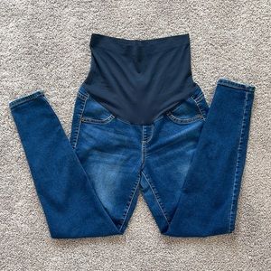 A Glow Maternity Skinny Jeans Size 6 Jegging